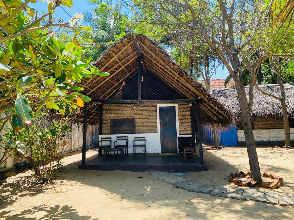 Air Lush Beach Cabanas Arugam Bay Esterno foto