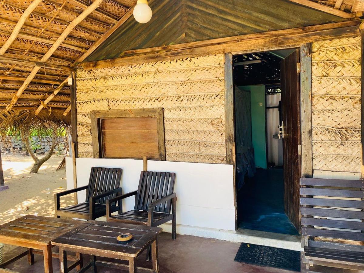 Air Lush Beach Cabanas Arugam Bay Esterno foto